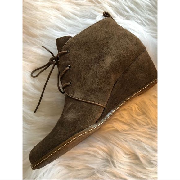 Franc Sarto suede wedge booties - Picture 3 of 5